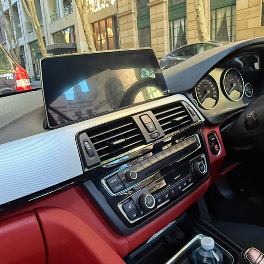 BMW - Apple CarPlay upgrade screen